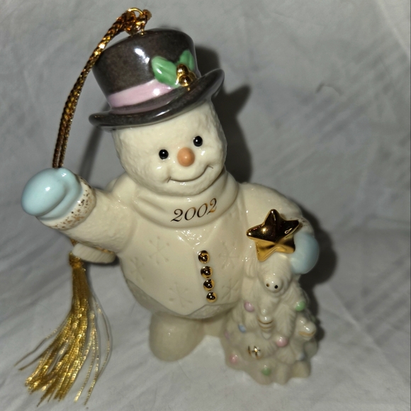 Lenox Other - Lenox Snowman Ornament with Christmas Tree